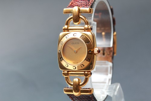 Near mint vintage gucci - {near, mint]