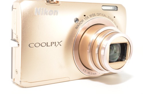 Neuwertig nikon coolpix - nikon,